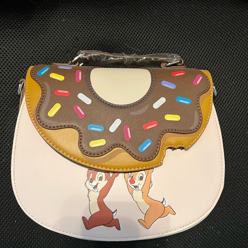 Chip and Dale Loungefly, Crossbody purse - Picture 2 of 6